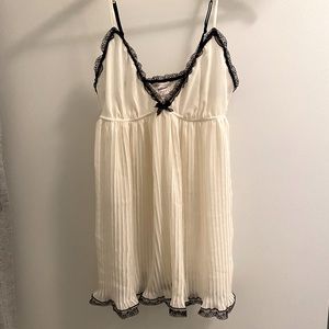 Victoria’s Secret White & Black Babydoll